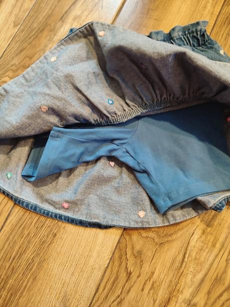 Set blúzka a sukňa zn. f&f velk. 116 (5-6r), f&f,116