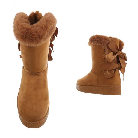 Papuckove cizmicky camel, 38