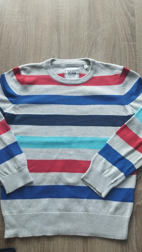 Svetre, palomino,134