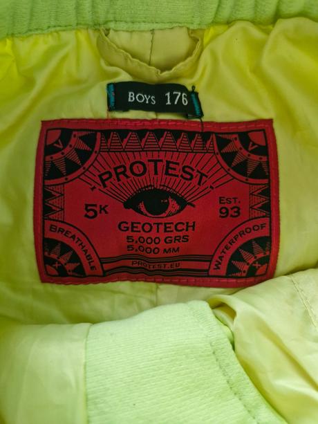 Nohavice do snehu protest, 176