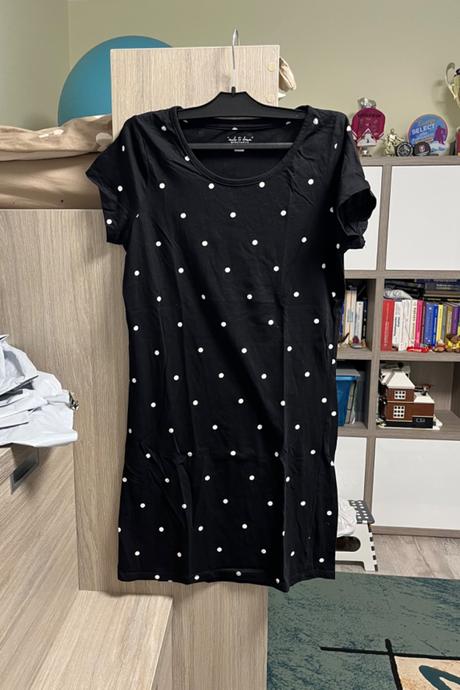 Nočná košieľka s bodkami, f&f,xs