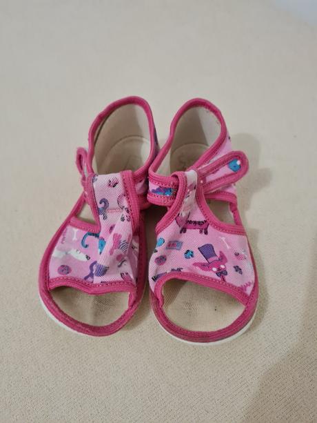 Papuče veľ. 25, rak,25