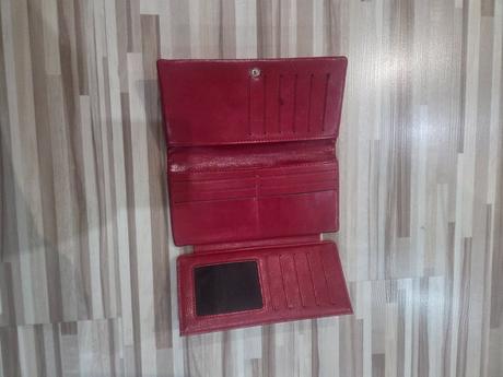 Dámska peňaženka, 