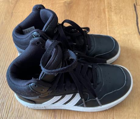 Čierne vyššie tenisky adidas č. 32, adidas,32
