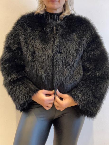 Dámska bunda z umelej kožušiny čierna (uni), l / m / xl