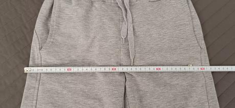 Teplaky capri 152 sive, 152