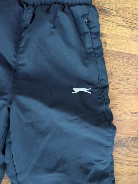 Tristvrtaky slazenger, slazenger,122