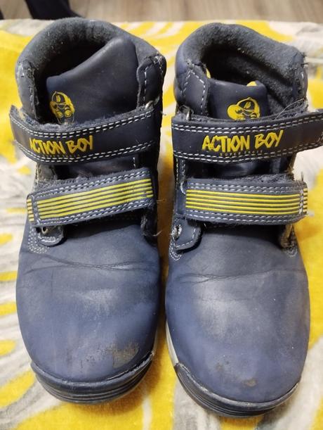 Tmavomodre action boy, 30