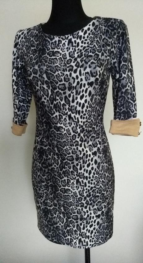 Šaty tigrované, m