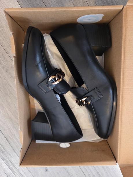 Mokasíny s retiazkou, next,40