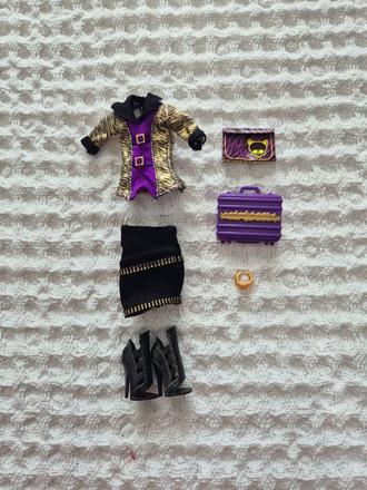 Monster high clawdeen wolf fashion pack,