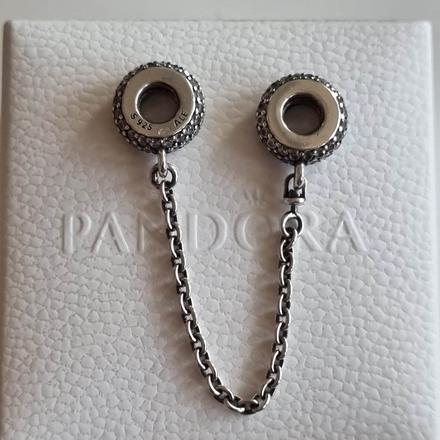 Pandora bezpečnostná retiazka, pandora