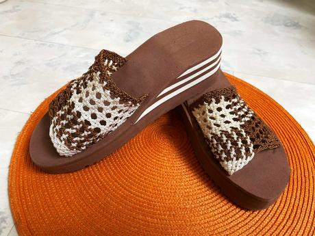 Šlapky na plnej platforme, 38