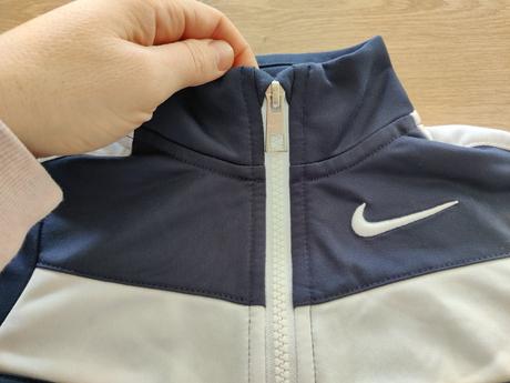 Nike mikinka, nike,110