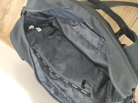 Taška cez rameno fila, fila