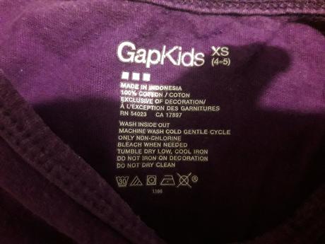 Fialové tričko s flitrami, gap,110
