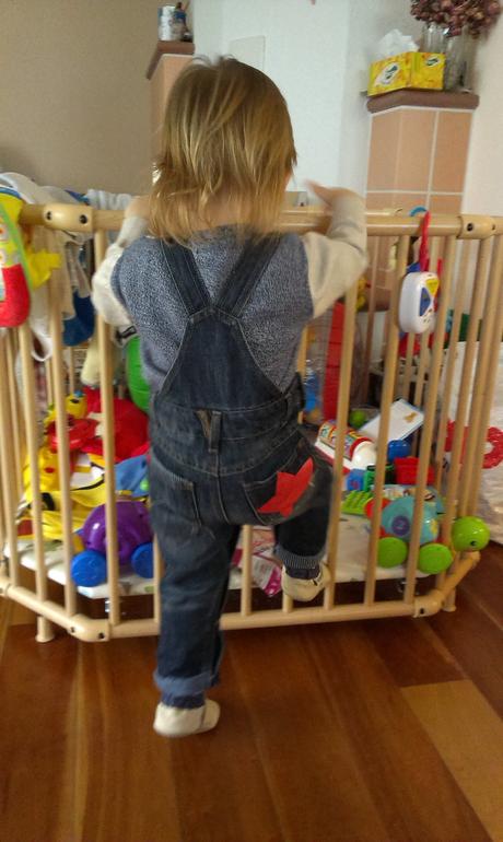 Denimové rifle s hviezdičkovým pulóvrikom veľ.86, next,86