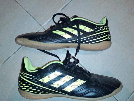 Halovky, adidas,38