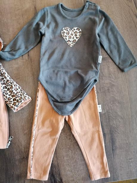 Set oblečenia tigri vzor, 74