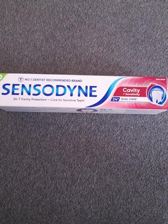 Mam na predaj zubnú pastu,