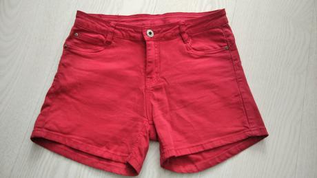 Červené elastické kraťasy, m
