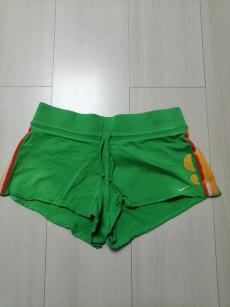 Kratase dámske zelené nike vel. 38-40, nike,38