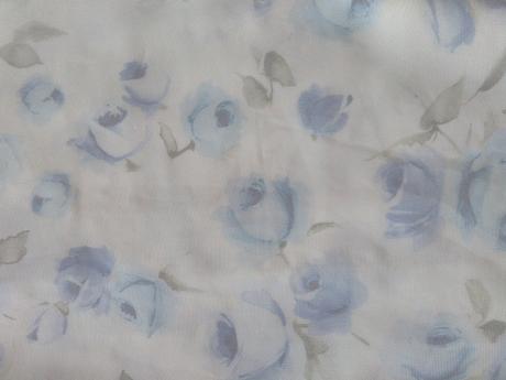 Šatičky, adams,122