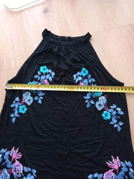 Top okolo krku s potlačou kvetov, bonprix,36