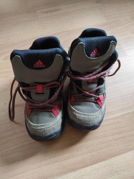 Outdoorove tenisky adidas, adidas,26