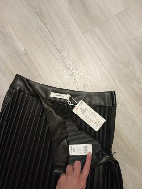 Kožená skladaná suknička, reserved,s