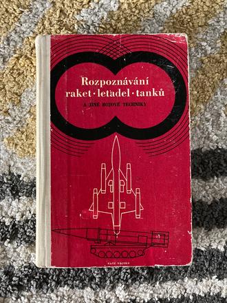 Rozpoznávání raket, letadel, tanků (1964), 