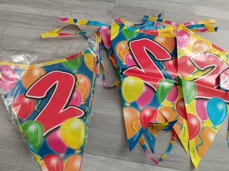 Girlanda 2 roky, 