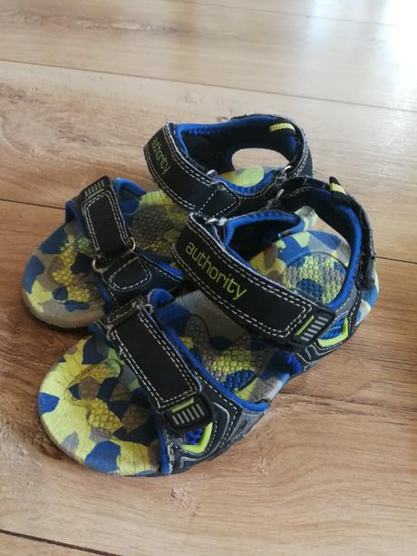 Sandále, authority,28