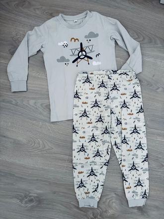 Pyžamo s lietadlami slovenka 110, slovenka,110