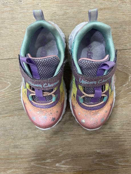 Skechers, skechers,24