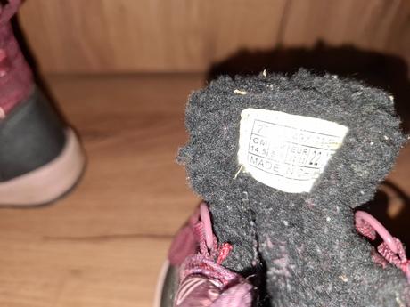 Snehule 22, reserved,22