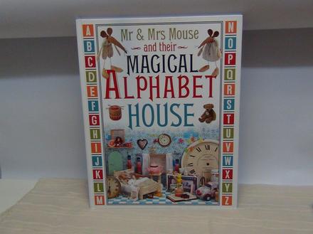 Mr & mrs mouse alphabet house hb ea18, 