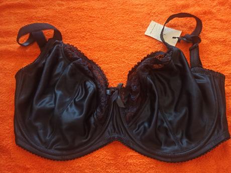 Podprsenka, 34hh, 80h