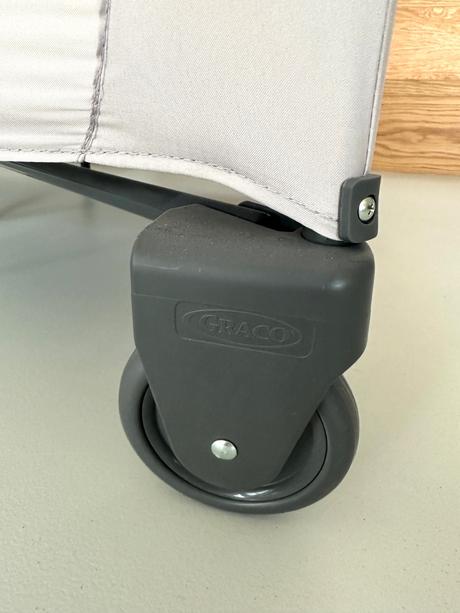 Graco cestovná postieľka, šírka (cm): 75,dĺžka (cm): 130