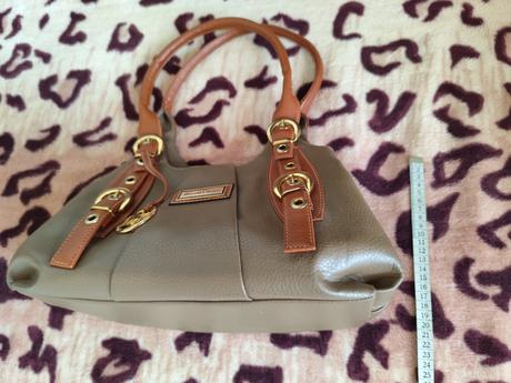 Hnedá koženná kabelka michael kors, nemá štítok, michael kors