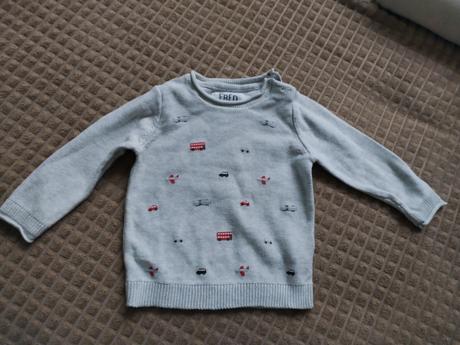 Krásny sivý svetrík veľkosť 74, f&f,74