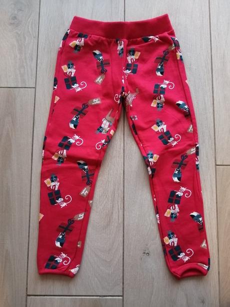 Vianočné tepláky, 110