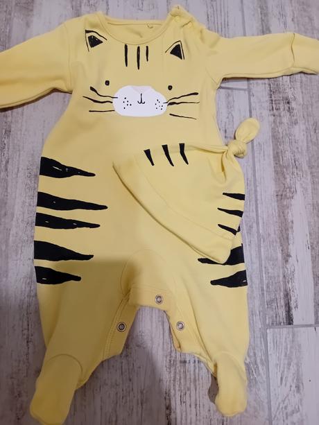 Žltý pyzamkovy overal next tigrik, next,56