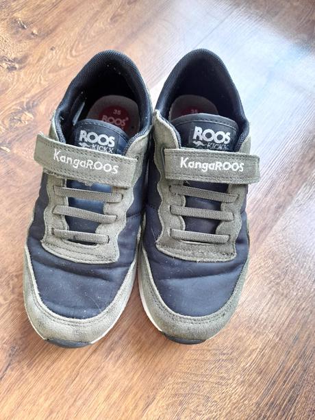 Tenisky, kangaroos,35