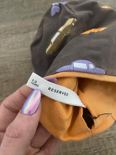 Čiapka, reserved,42