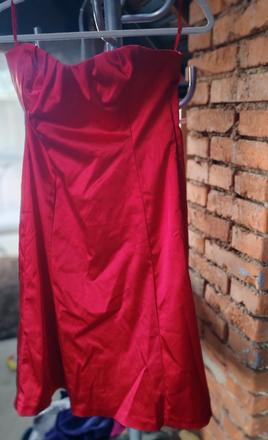 Spoločenské e šaty, l