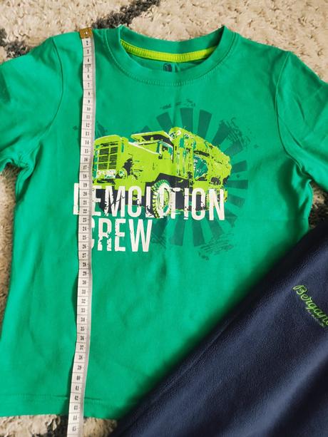 Tričko a tepláky, 116