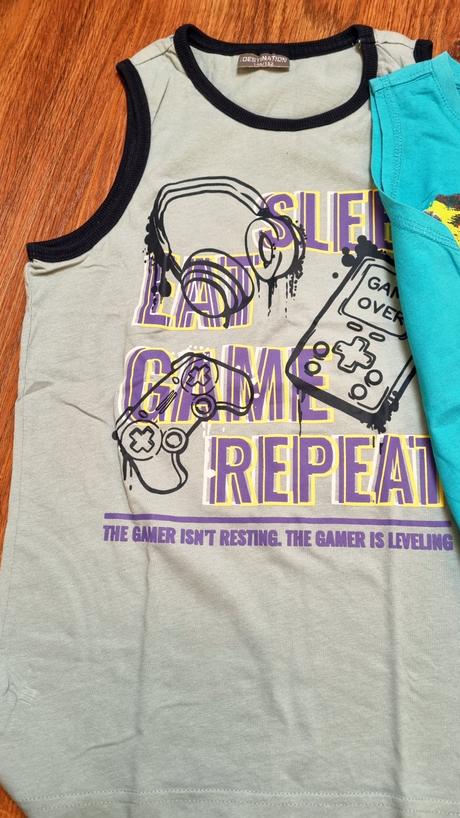 B3609 tielka, c&a,146