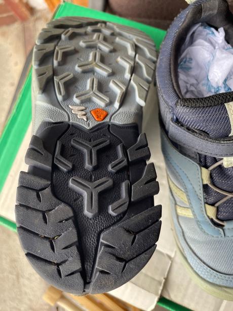 Parádne outdoorové tenisky quechua, decathlon,33