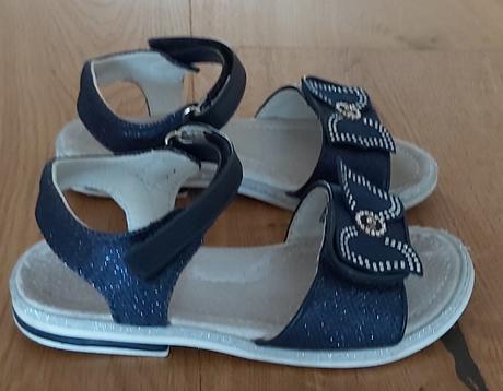 Dievčenské sandále, 30